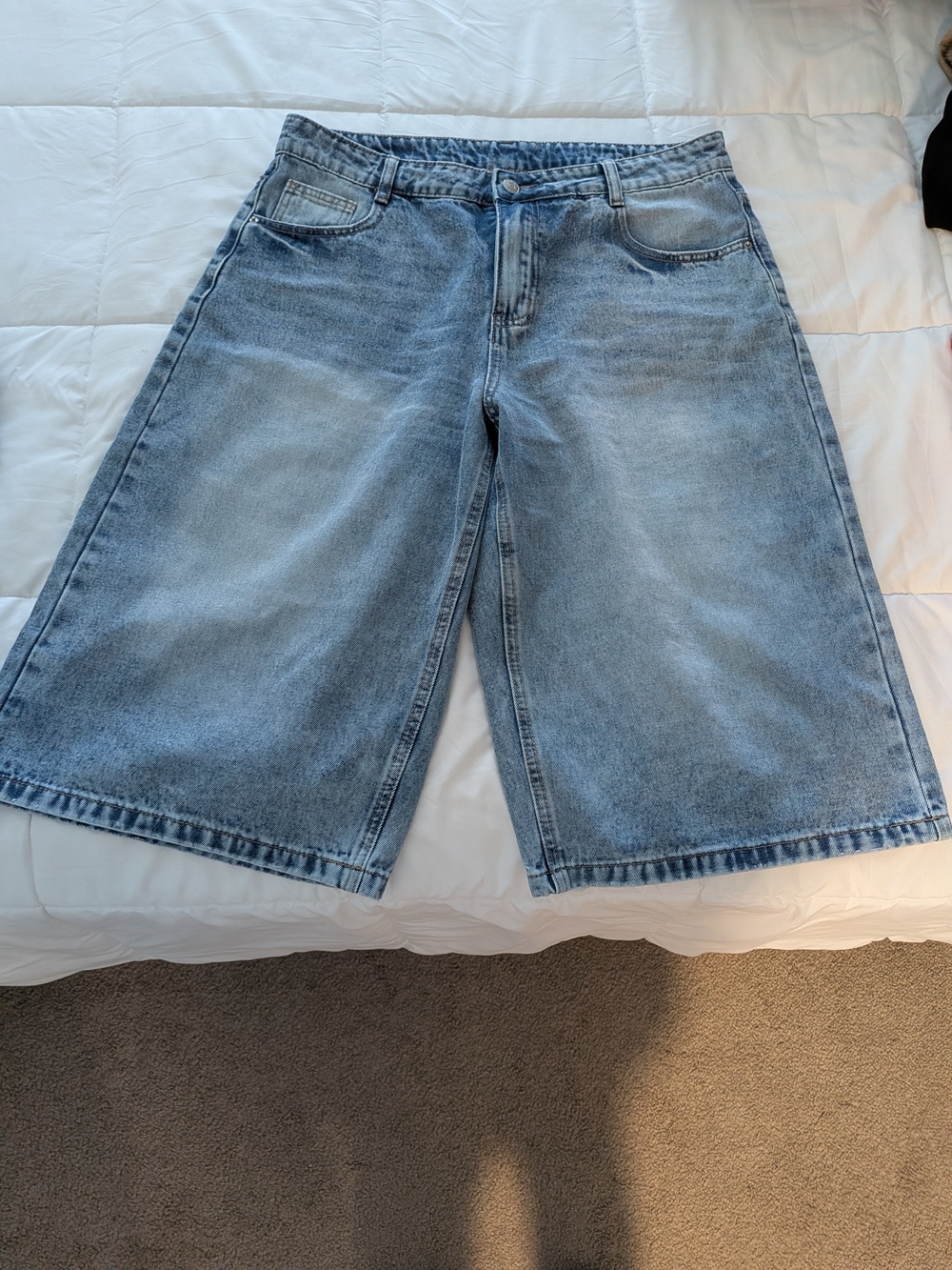 SHEIN Light Blue Denim Bermuda Shorts